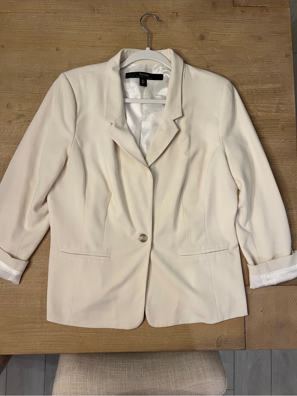 Kensie Cream Single-Button Tailored Blazer